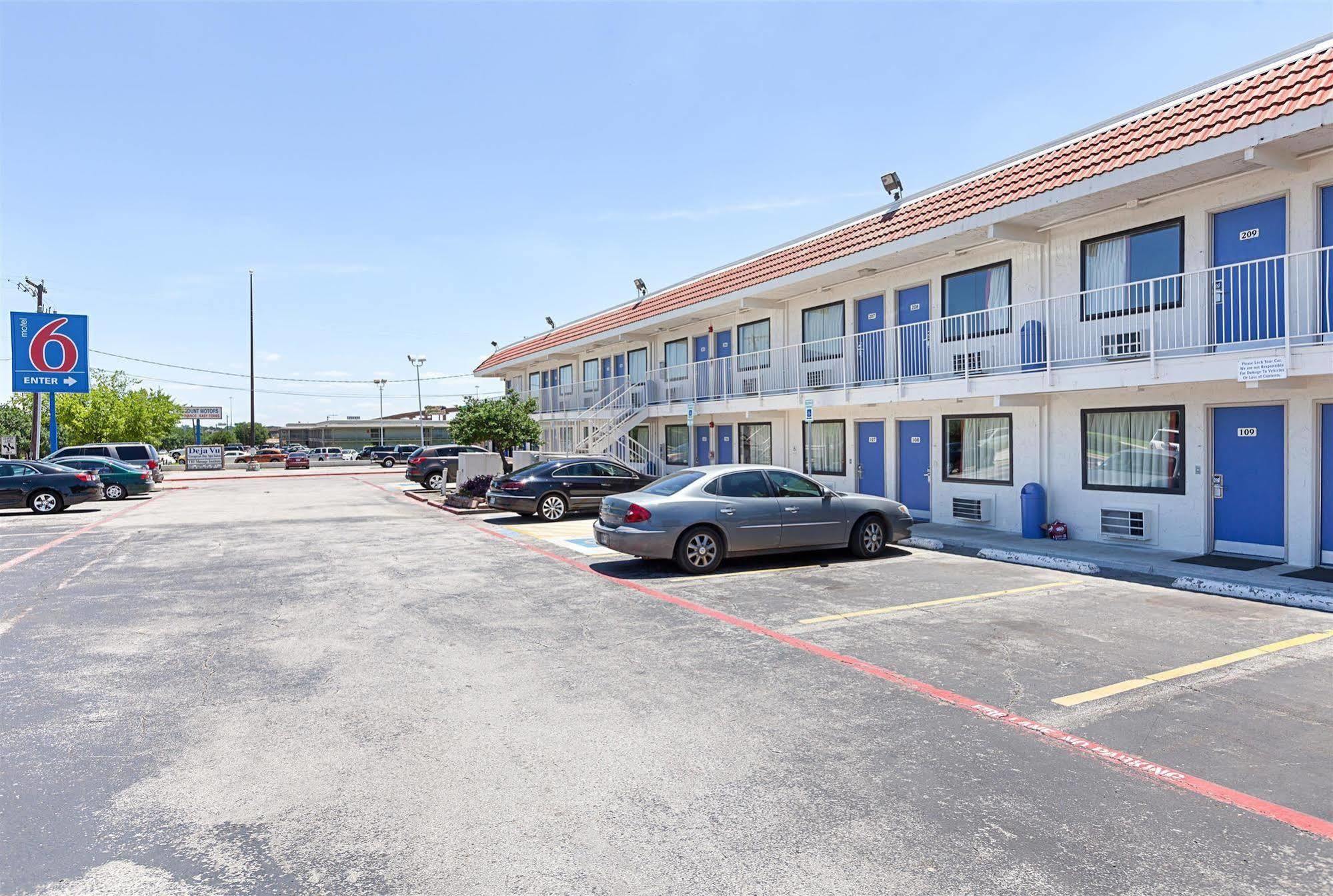 Motel 6-North Richland Hills, Tx المظهر الخارجي الصورة